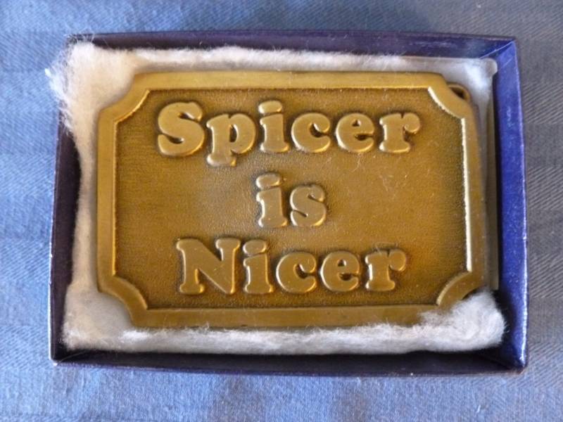 lot 175 image: Collectible Belt Buckle