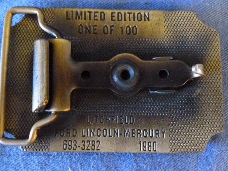 lot 179 image: Collectible Belt Buckle
