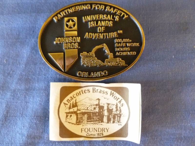 lot 186 image: Brass Belt Buckle