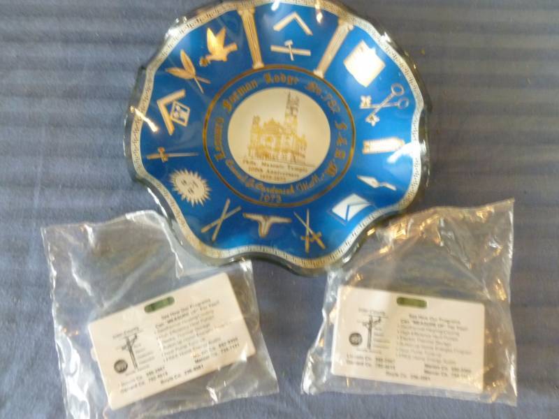 lot 226 image: Vintage Masons