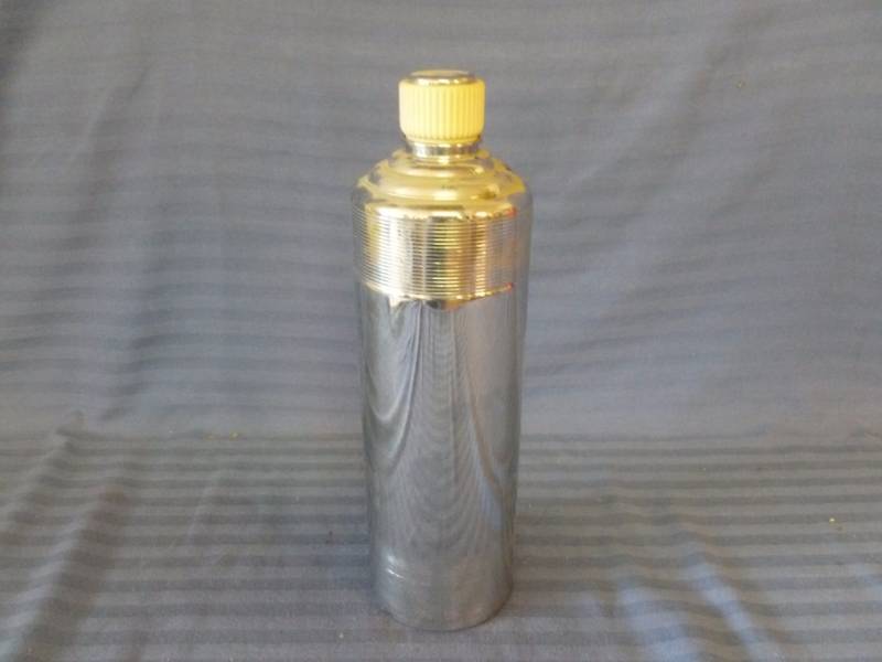 lot 244 image: Vintage Thermos