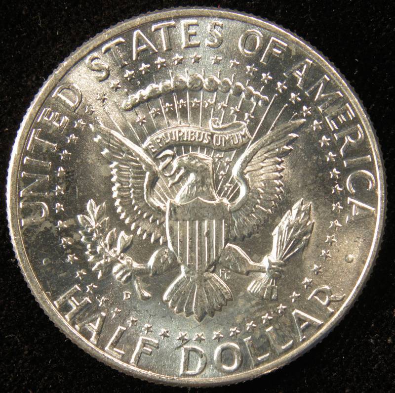 1964 D KENNEDY SILVER HALF DOLLAR UNC