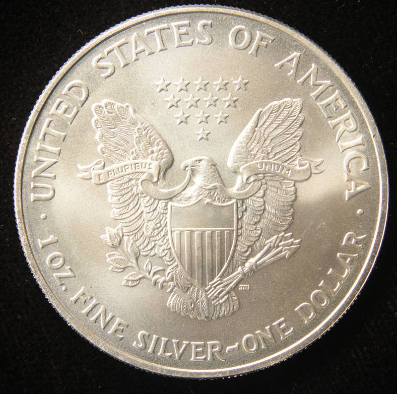 2003 US SILVER EAGLE .999 FINE SILVER DOLLAR