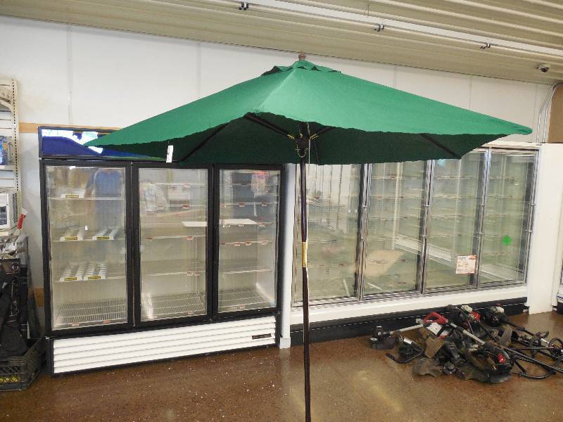 NEW - Coral Coast Key Largo 9-ft. Wood Market Umbrella
