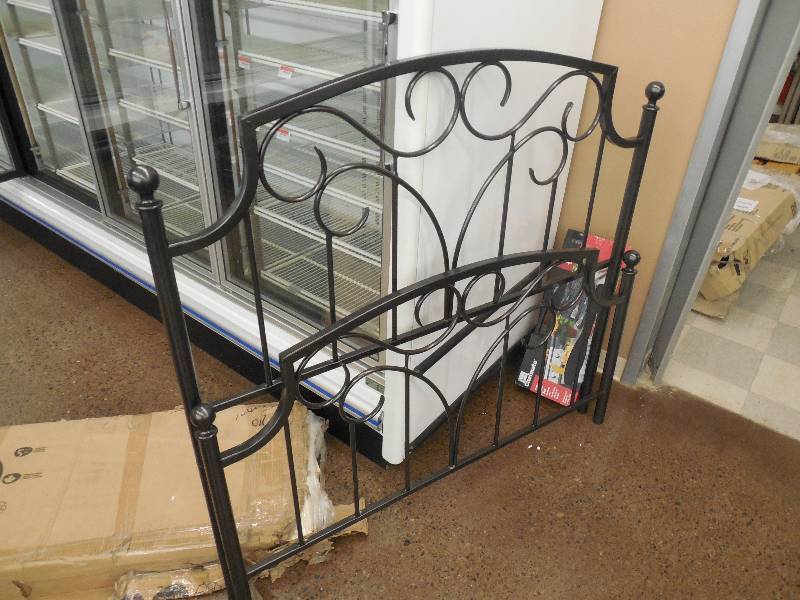 Hillsdale Cartwright Bed Set - Full Headboard  Footboard