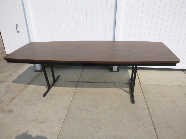 lot 8 image: Portable Conference Table