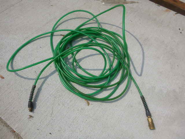 lot 20 image: Air Hose