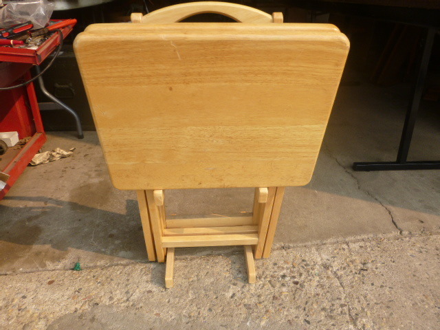 lot 62 image: 2 TV Trays with Stand