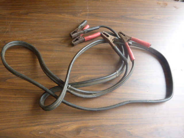 lot 64 image: Jumper Cables