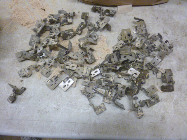 lot 73 image: Miscellaneous Cabinet Hinges