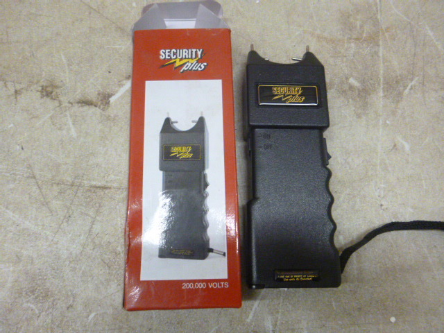 lot 154 image: Security Plus Stun Gun