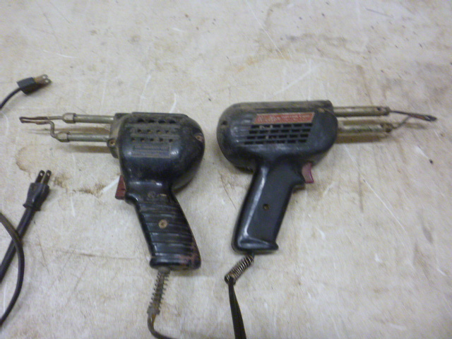 lot 185 image: 2 Soldering Guns