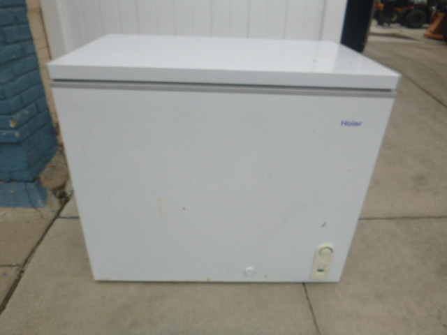 lot 2 image: Haier Chest Freezer