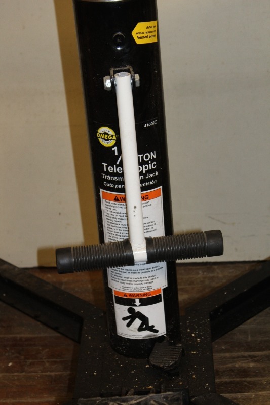 Omega 41000C Transmission Jack with Fuel Tank Adapter High End