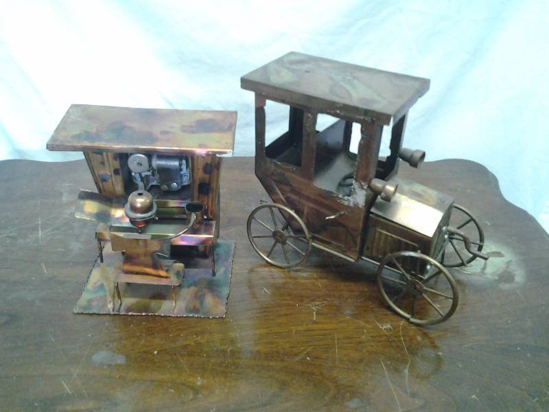 2-Music Boxes