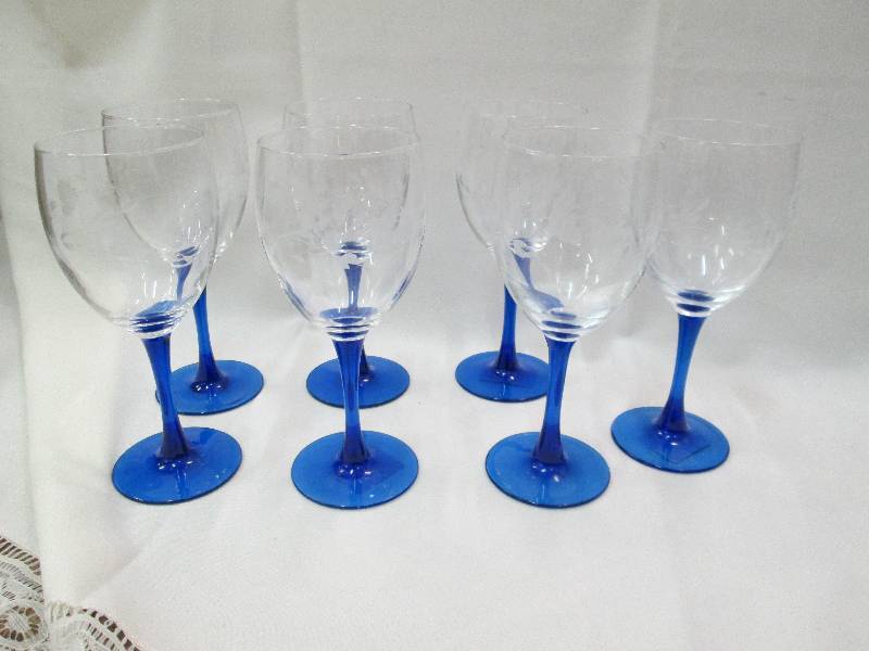 Qty 7 Nuance Goblet Saphir (blue st...