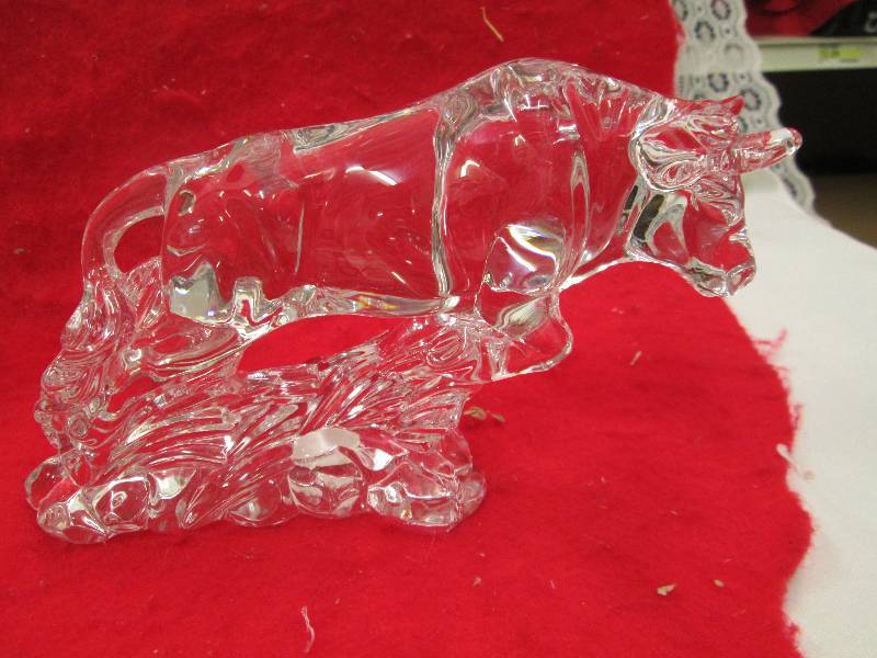 Princes house crystal bull...