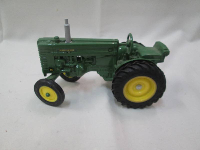 1947-1952  Model M series III...