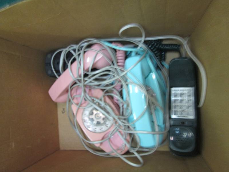 Qty 3 phones...