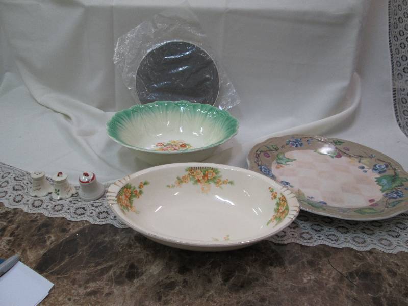 Serving bowl and serving plate...