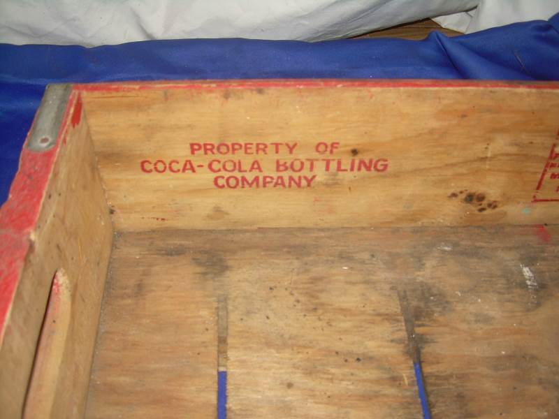 coca cola wooden flat