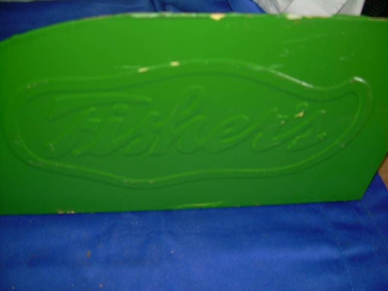 2 metal Fishers signs