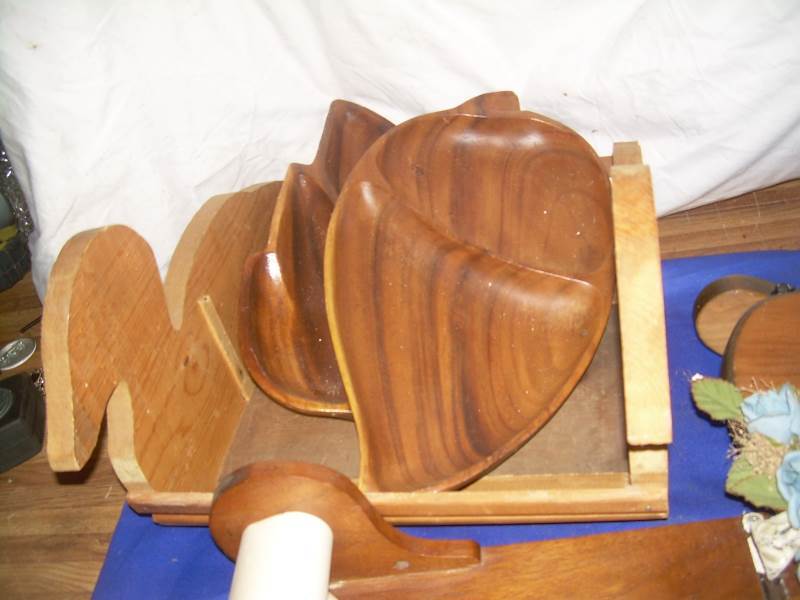 misc wooden decor
