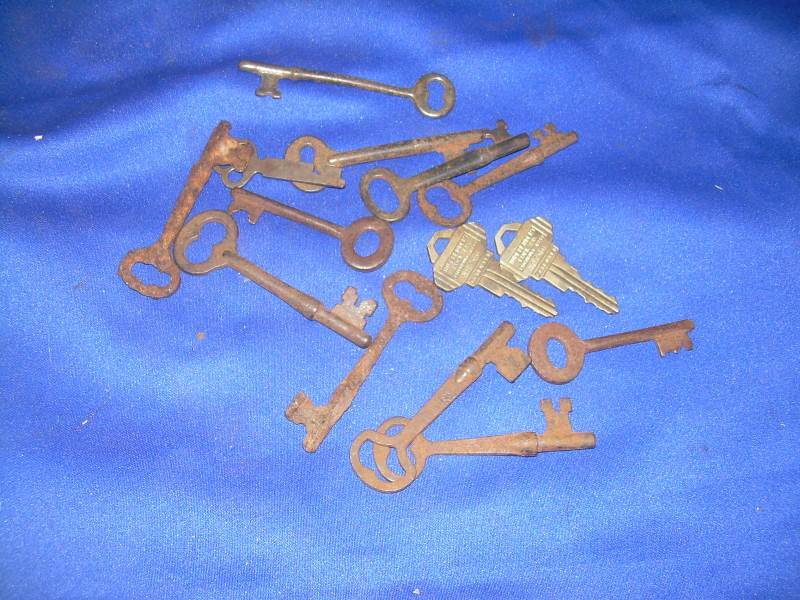 Vintage skeleton keys