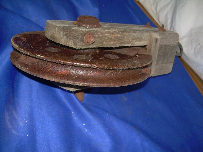 Vintage barn pully