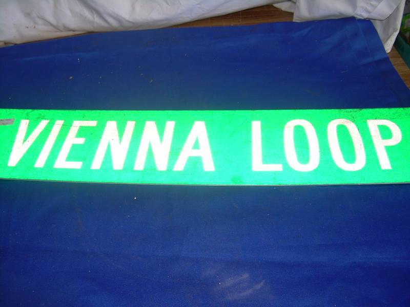 Vienna loop sign