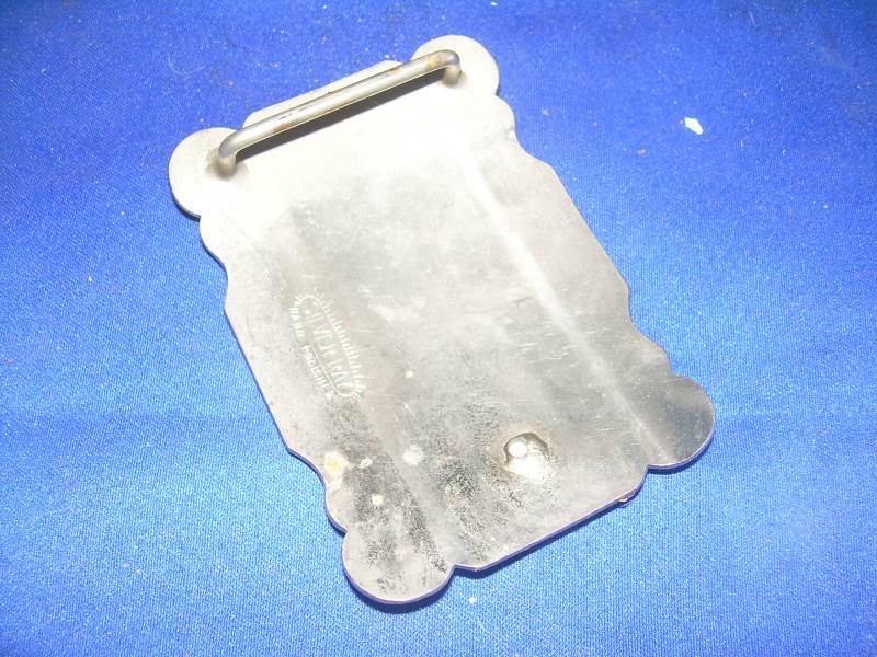 belt buckle