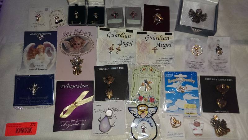 Large variety of angel pins