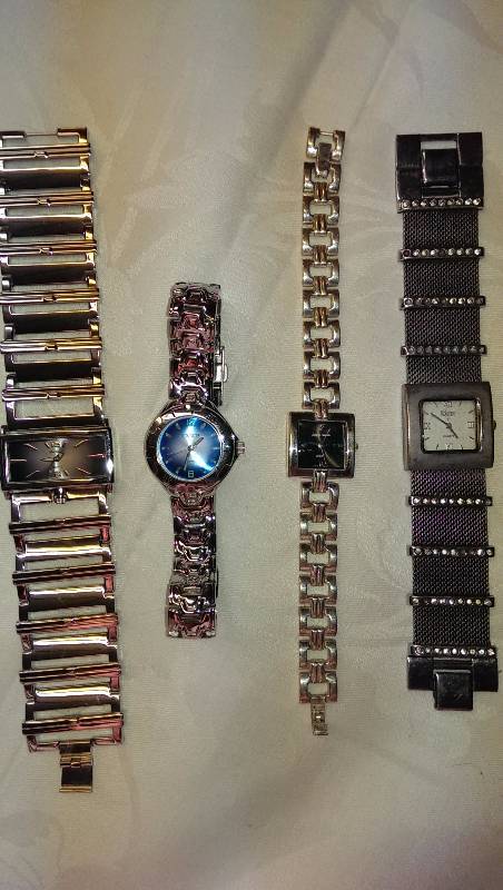 Four watches Da Vavardi, Rumours, Sergio Valente, and Kristine