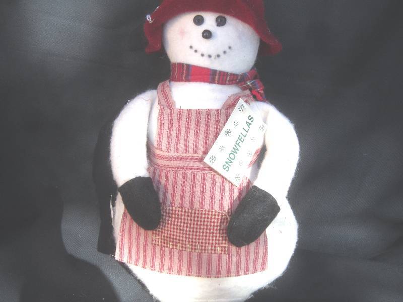 lot 413 image: NEW Snowfellas Large Snowman