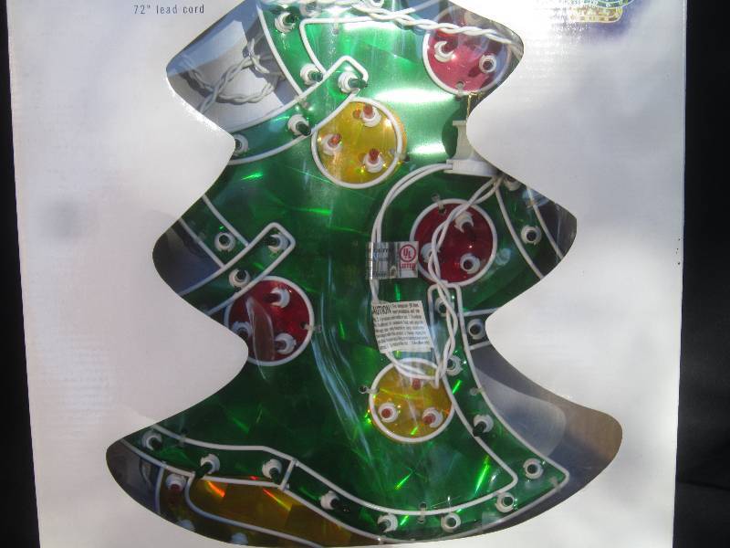 lot 416 image: NEW Holographic Tree 70 lights