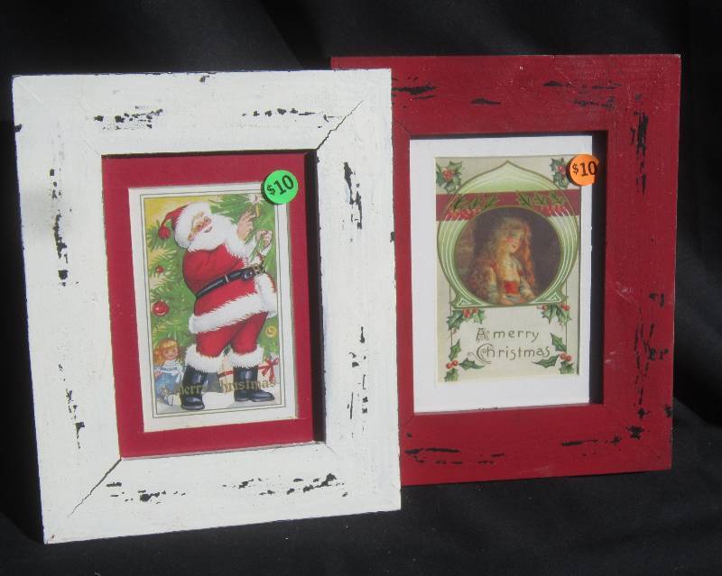 lot 477 image: Set of 2 Christmas Pictures