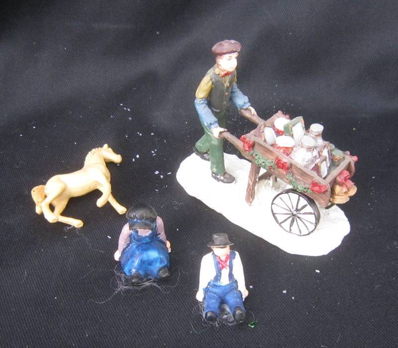 lot 589 image: Village People for Christmas Houses