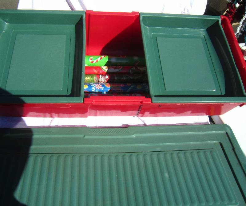 lot 614 image: Large Wrapping Paper Christmas Container with Wrappipng Paper