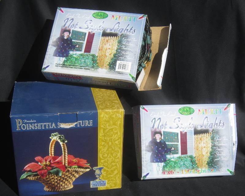 lot 476 image: Christmas Lot - 2 Sets of New Lights & Poinsettia Basket