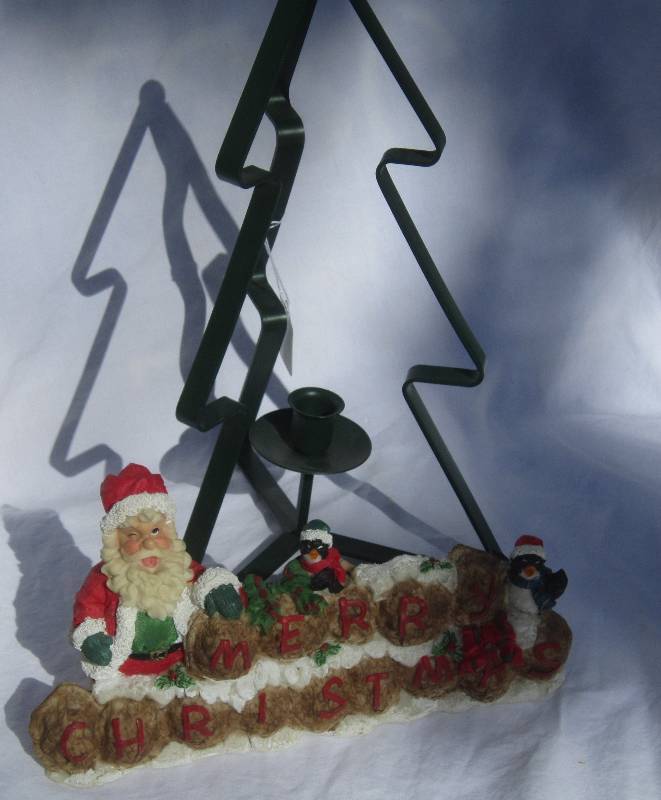lot 435 image: Christmas Candle Holder Tree and Merry Christmas Sign