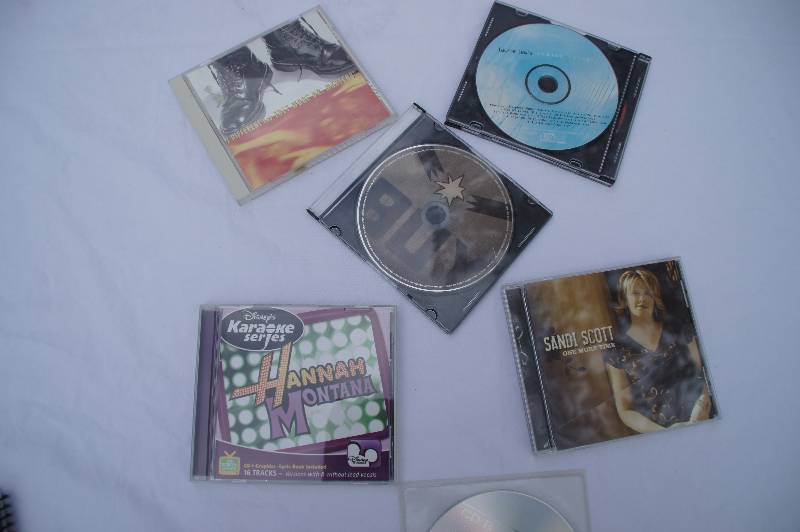 lot 747 image: Lot of CDs including one Karaoke