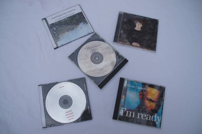 lot 749 image: Lot of CDs