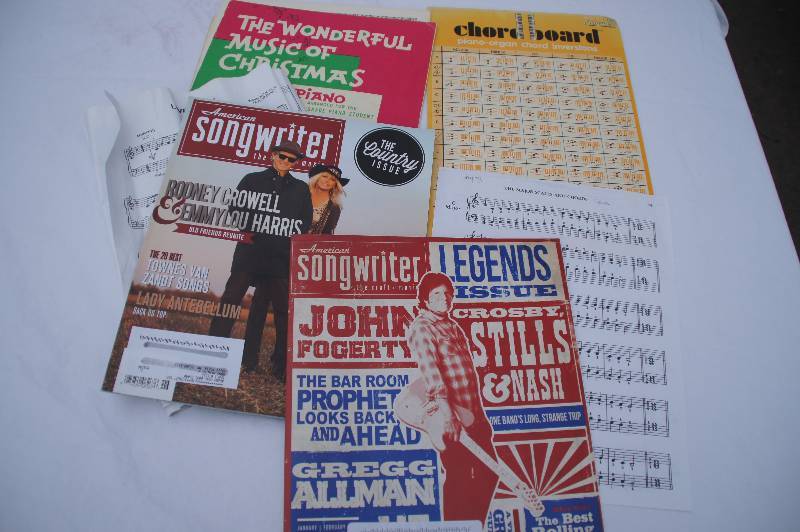 lot 750 image: Lot of Music Books and Songwriter Magazines