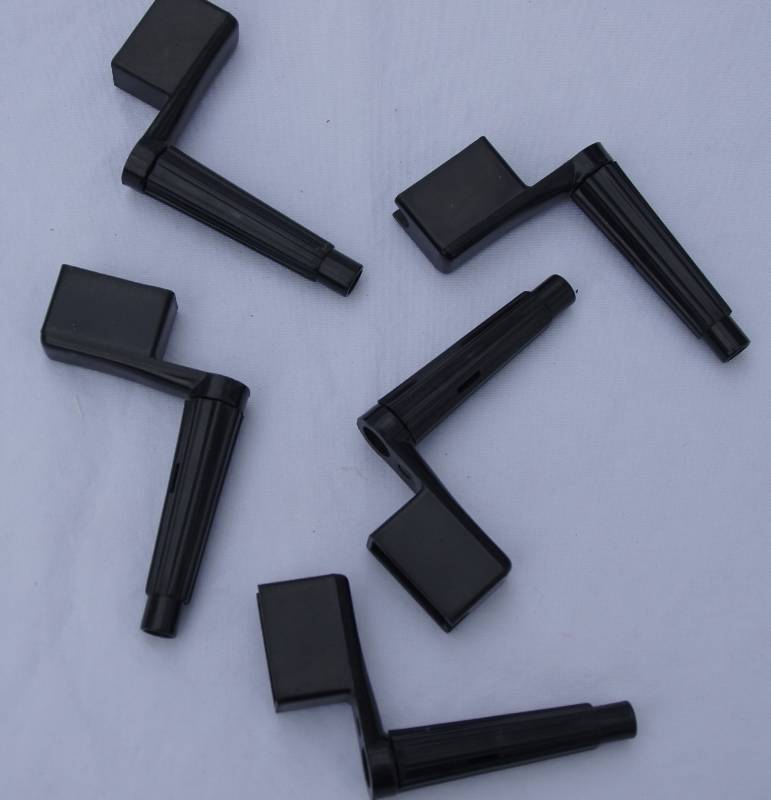 lot 755 image: Guitar Winders - Pickers Pal