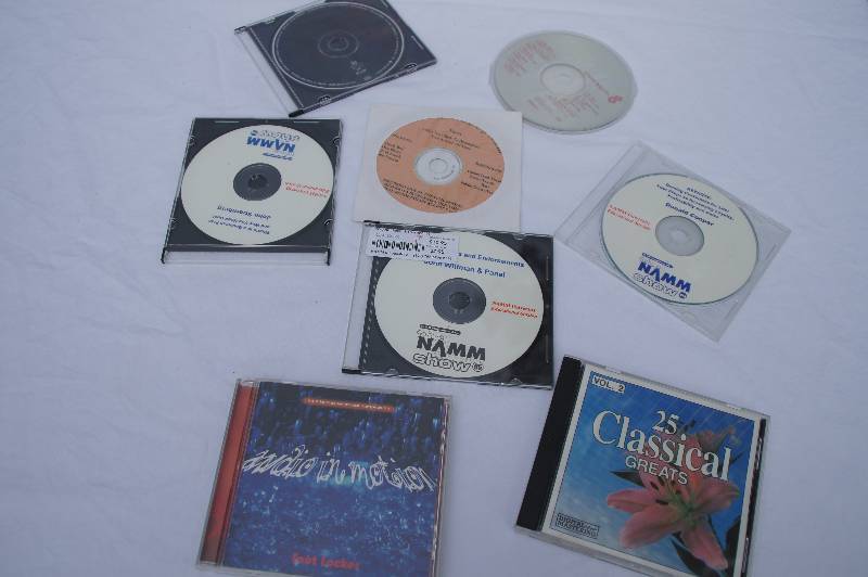 lot 761 image: Lot of CDs