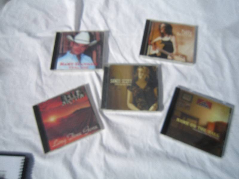 lot 795 image: Lot of CDs