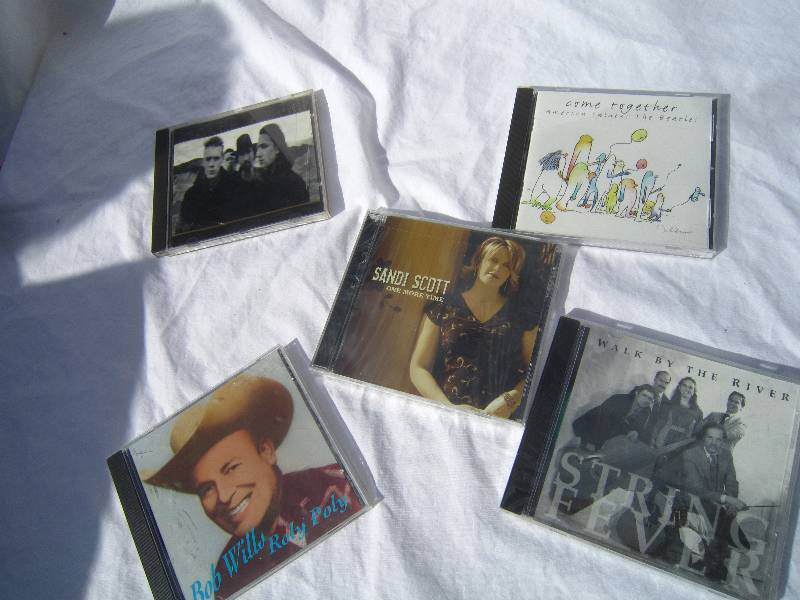lot 797 image: Lot of CDs