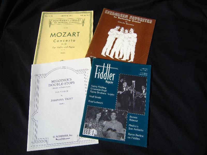 lot 823 image: Lot of Music Books