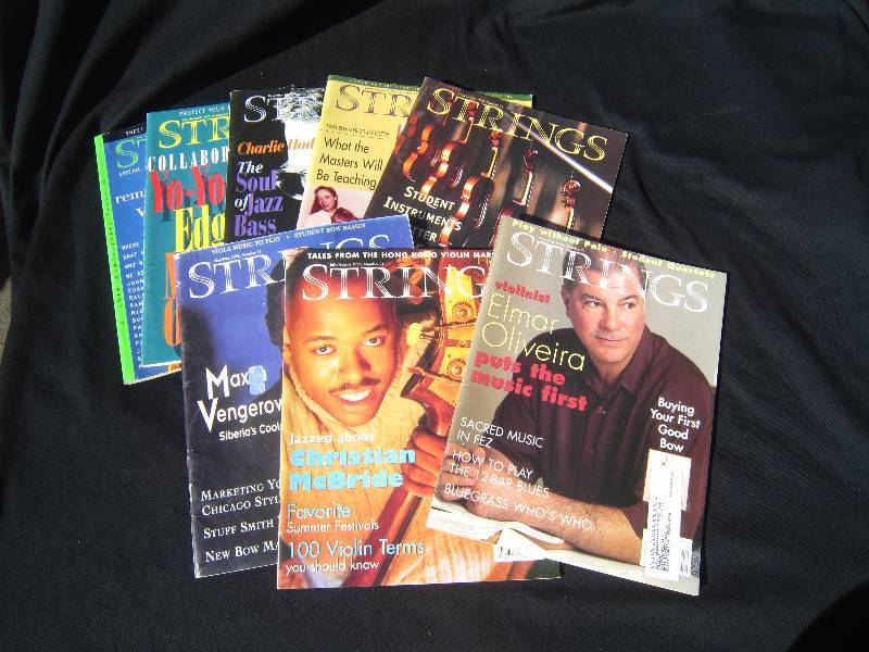 lot 826 image: Lot of Strings Magazines