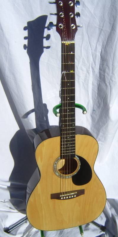 lot 630 image: J-Junior Acoustic Guitar